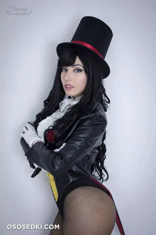 Danielle Vedovelli. Zatanna. DC Comics - 19